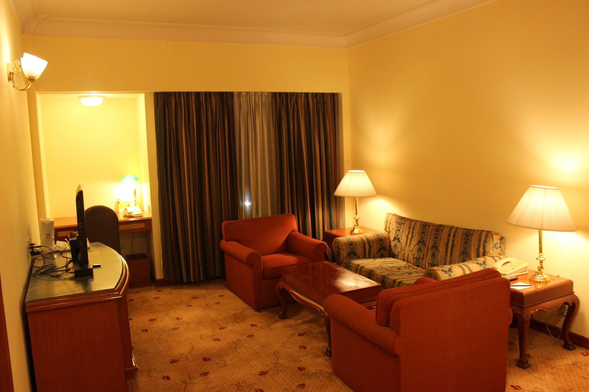 Hotel Sagar Plaza City Centre Poona Buitenkant foto