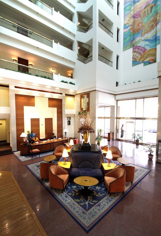 Hotel Sagar Plaza City Centre Poona Buitenkant foto